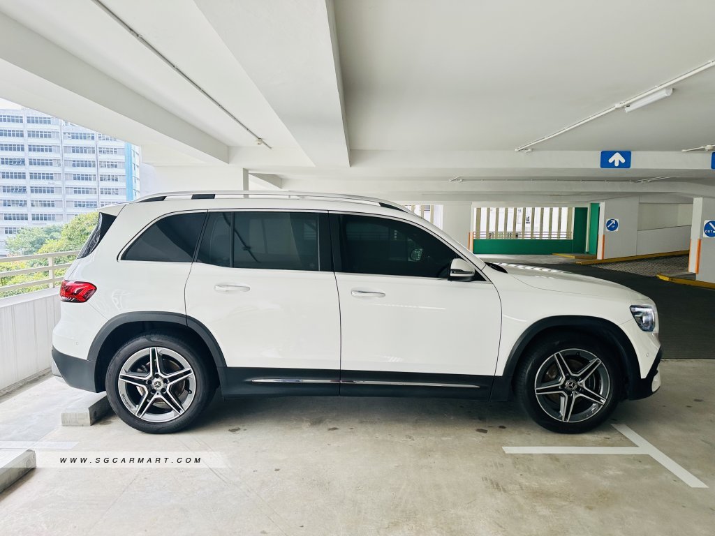 Mercedes-Benz GLB-Class GLB200 AMG Line Premium Plus 7-Seater