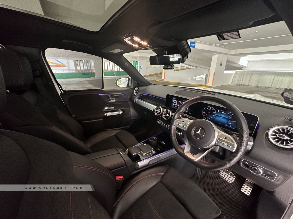 Mercedes-Benz GLB-Class GLB200 AMG Line Premium Plus 7-Seater