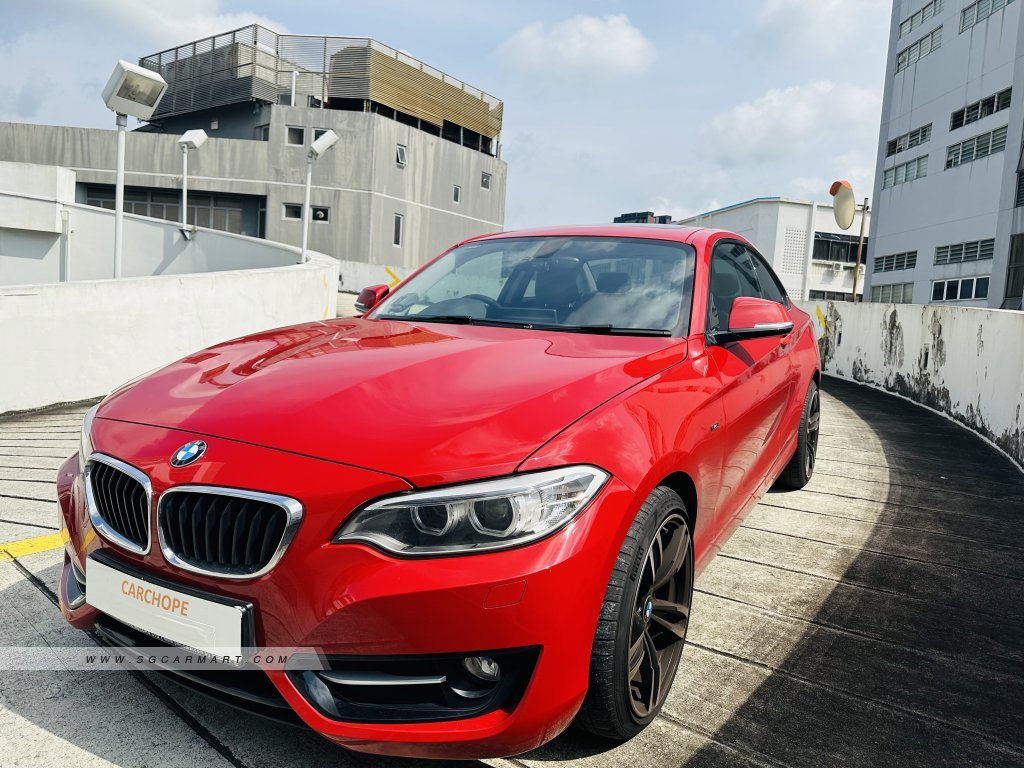 BMW 2 Series 220i Coupe Sunroof