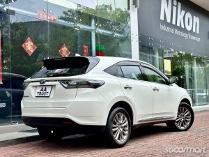 Toyota Harrier 2.0A Premium Panoramic Roof