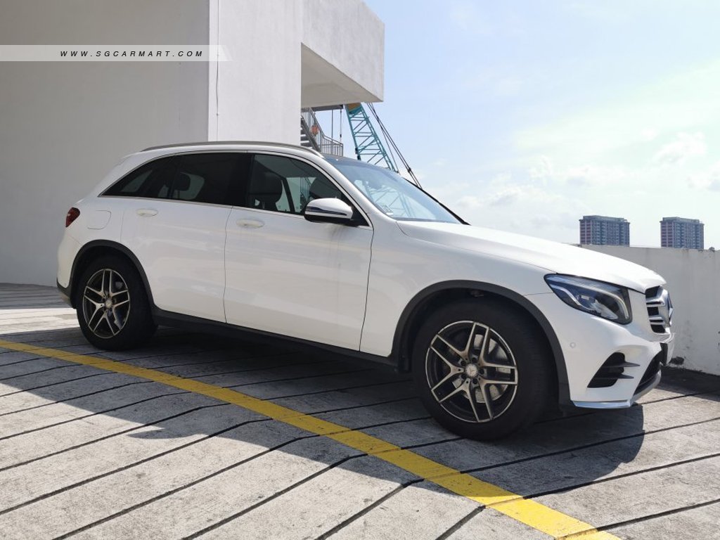 Mercedes-Benz GLC-Class GLC250 4MATIC Sunroof