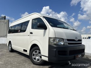 Toyota Hiace Commuter 3.0A High Roof (COE till 09/2028)