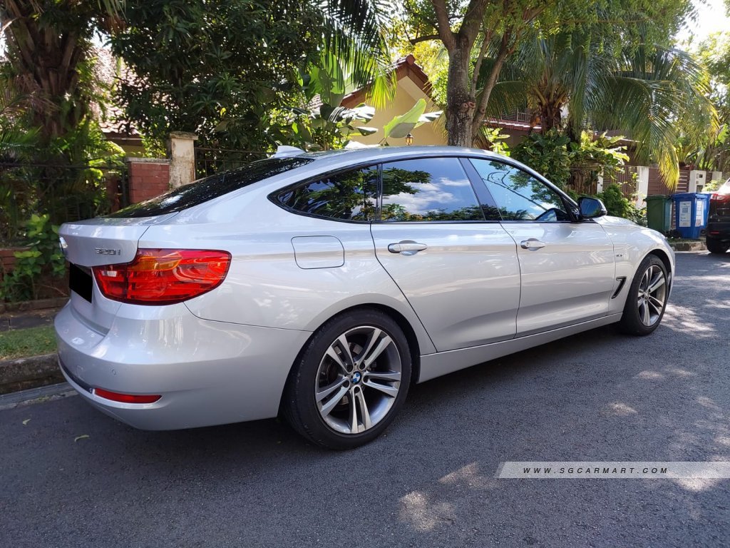 BMW 3 Series 320i Gran Turismo