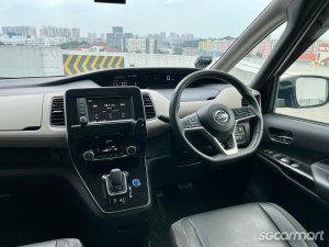 Nissan Serena e-POWER Hybrid 1.2A Highway Star Premium