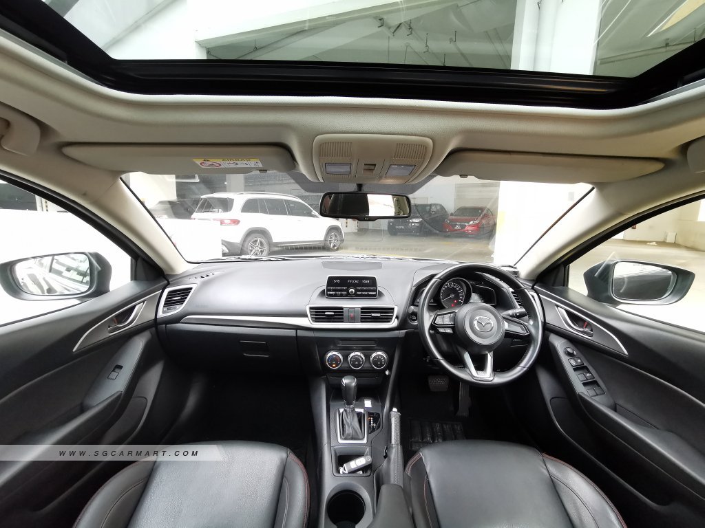 Mazda 3 1.5A Sunroof