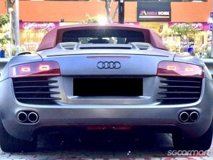 Audi R8 Spyder 4.2A FSI Quattro R-tronic (COE till 05/2031)
