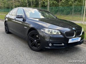 BMW 5 Series 520i