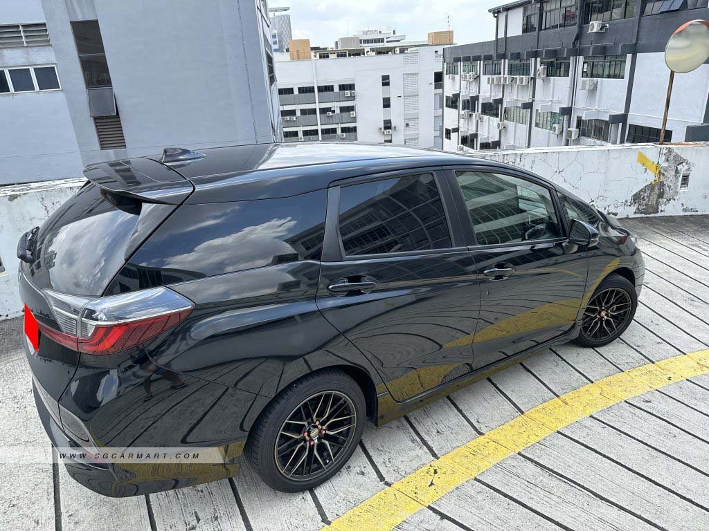 Honda Shuttle 1.5A G Honda Sensing (OPC)