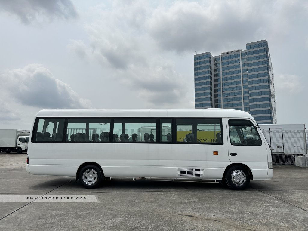 2016 Toyota Coaster Photos Pictures Singapore Sgcarmart