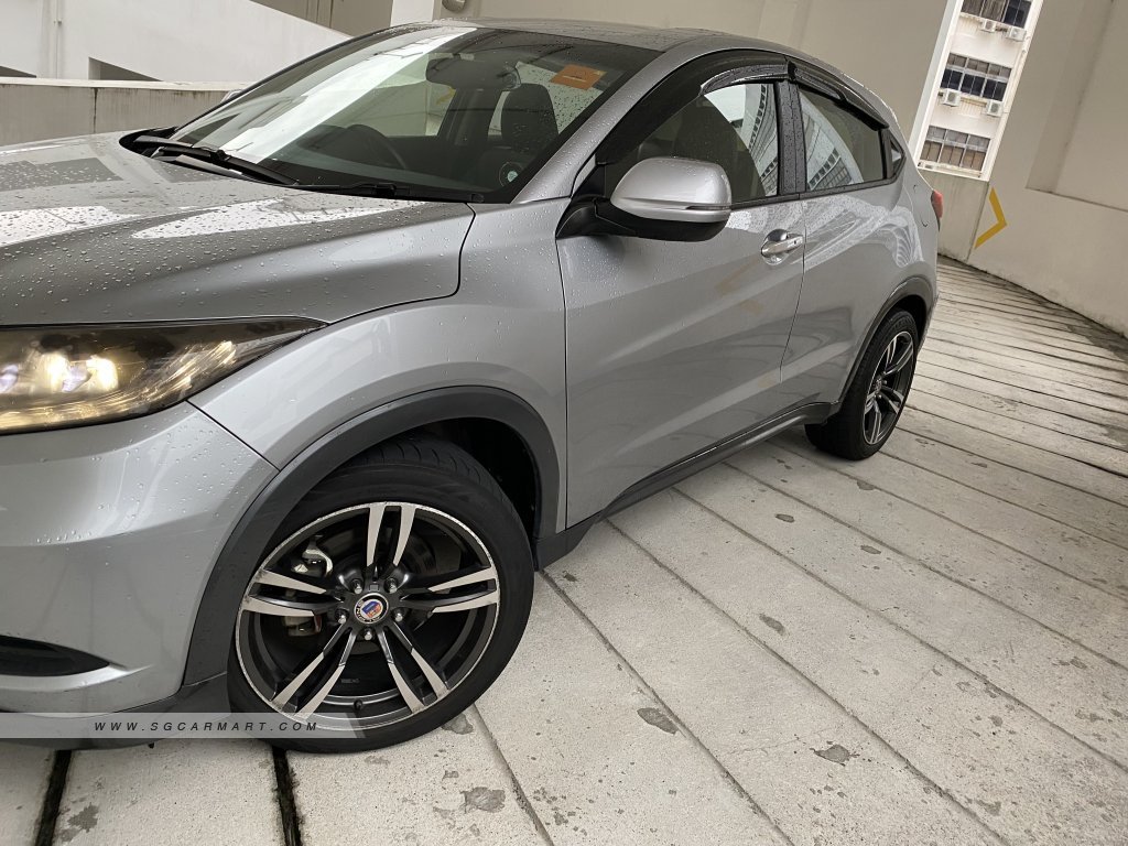 Honda Vezel Hybrid 1.5A X