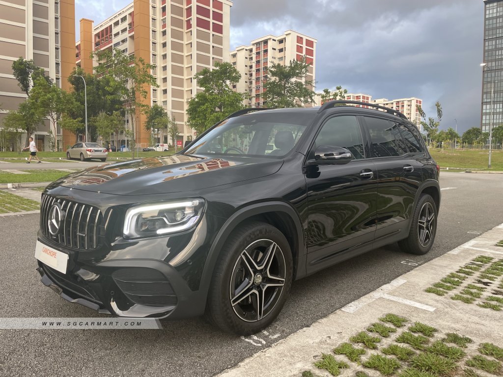 Mercedes-Benz GLB-Class GLB250 AMG Line 4MATIC Premium Plus 7-Seater