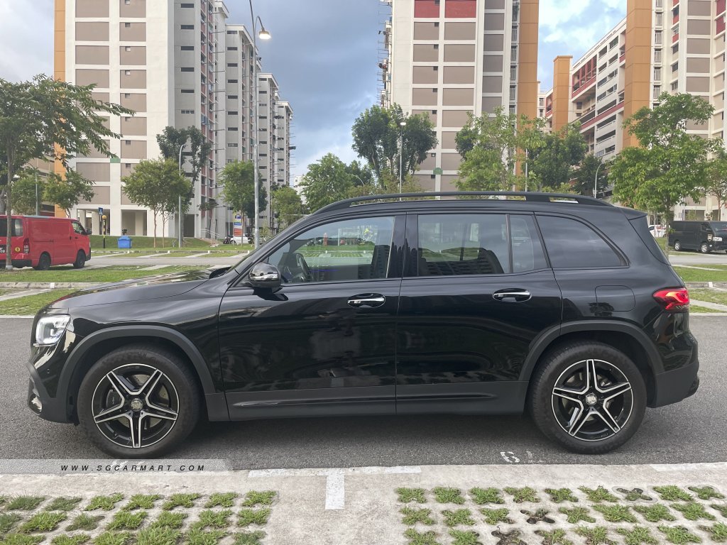 Mercedes-Benz GLB-Class GLB250 AMG Line 4MATIC Premium Plus 7-Seater