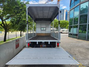 Mitsubishi Fuso Canter FEB21