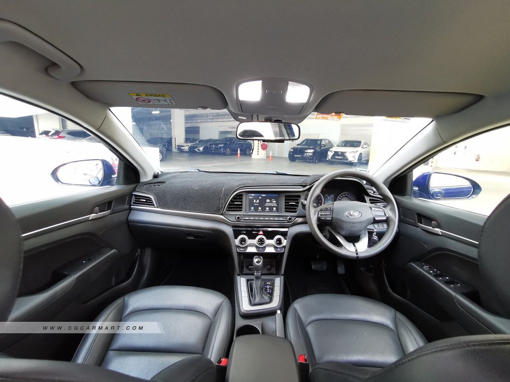 Hyundai Avante 1.6A GLS (OPC)
