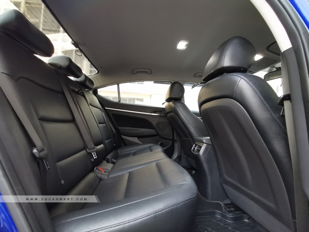 Hyundai Avante 1.6A GLS (OPC)