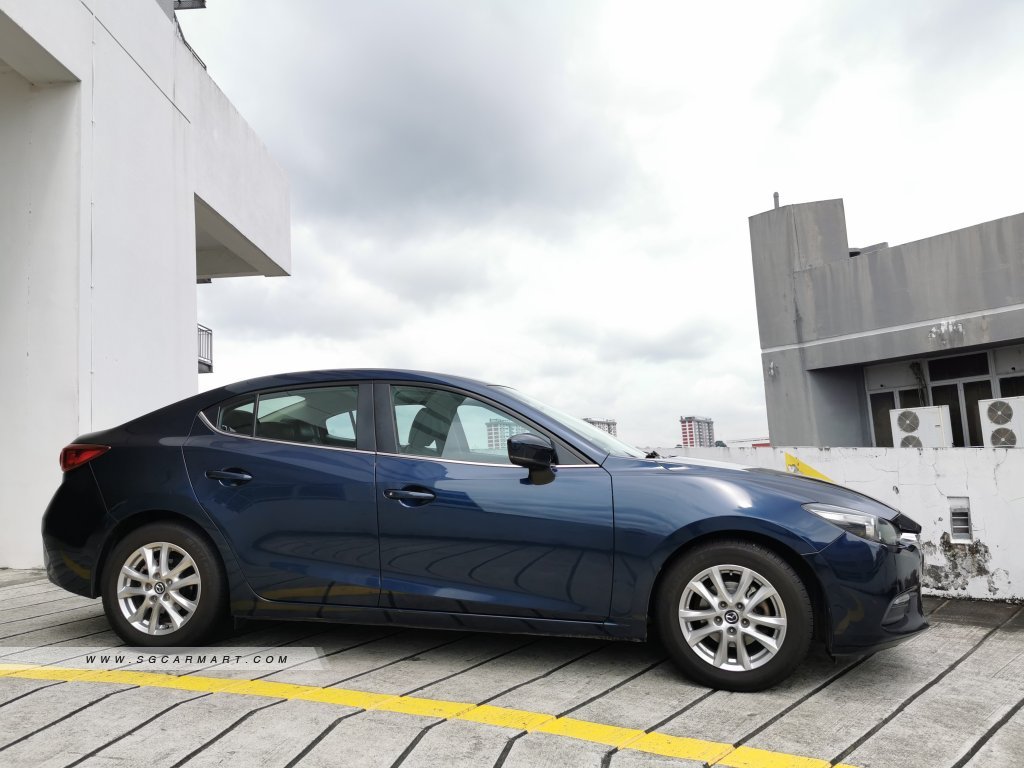 Mazda 3 1.5A Sunroof