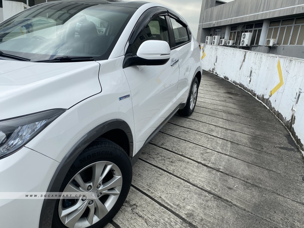 Honda Vezel Hybrid 1.5A X Brilliant Style