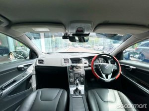 Volvo S60 T2
