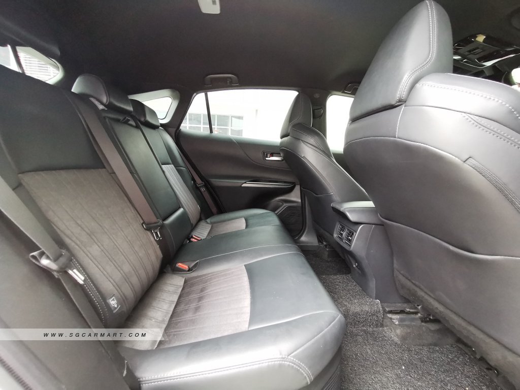 Toyota Harrier Hybrid 2.5A G