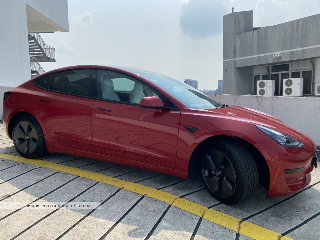 Tesla Model 3 Electric Standard Range RWD