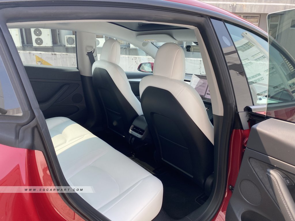 Tesla Model 3 Electric Standard Range RWD