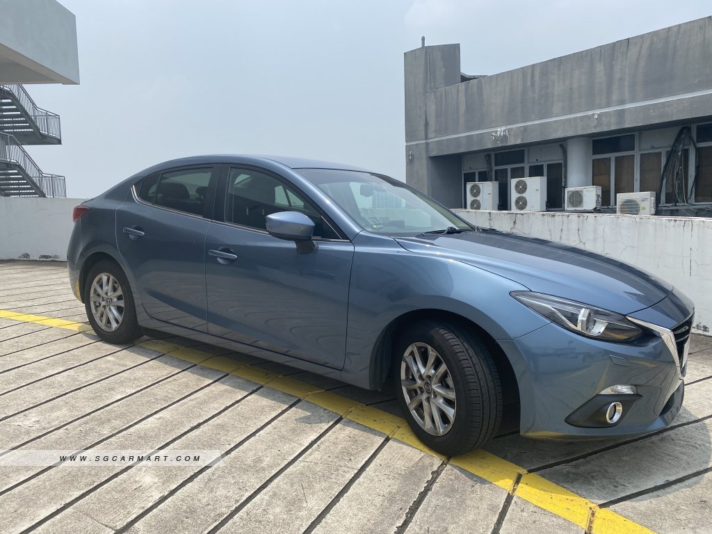 Mazda 3 1.5A Deluxe Sunroof