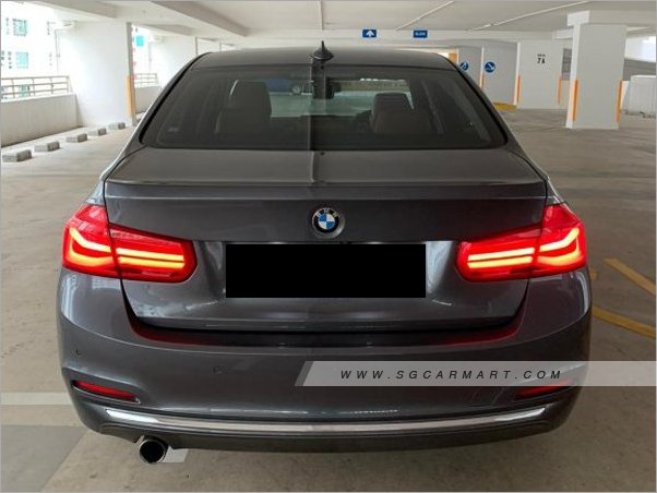 BMW 3 Series 318i Luxury