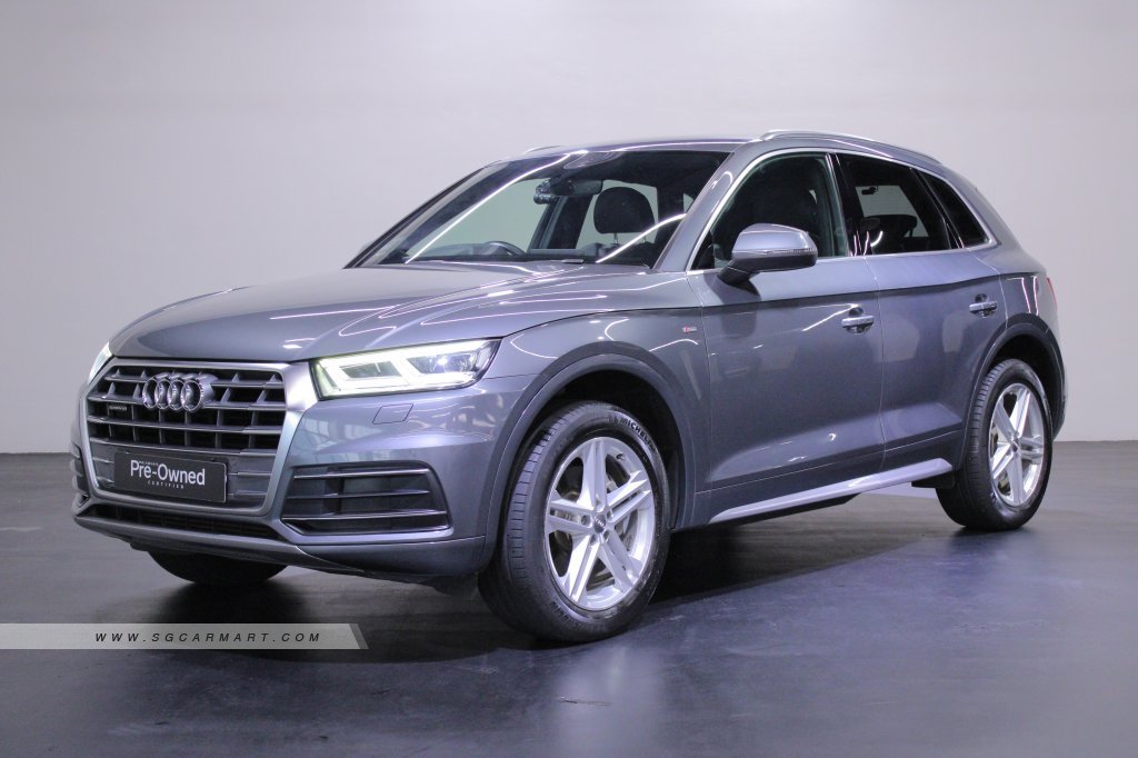 Audi Q5 - Solitaire Automotive Group