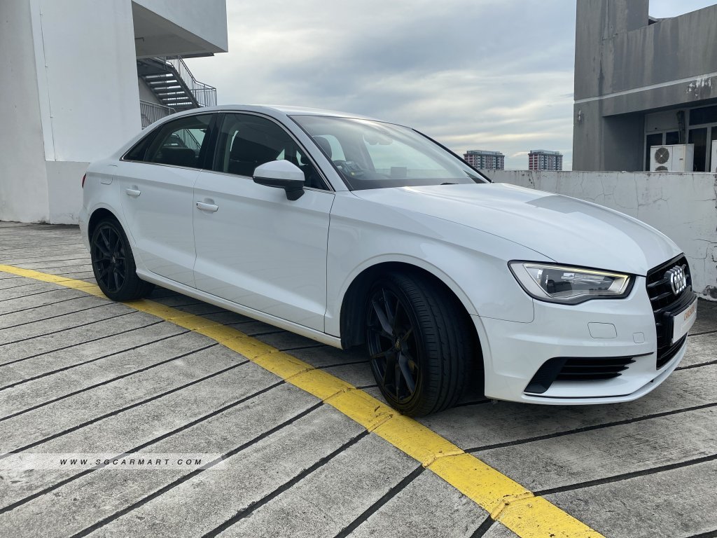 Audi A3 Sedan 1.4A TFSI Ambiente