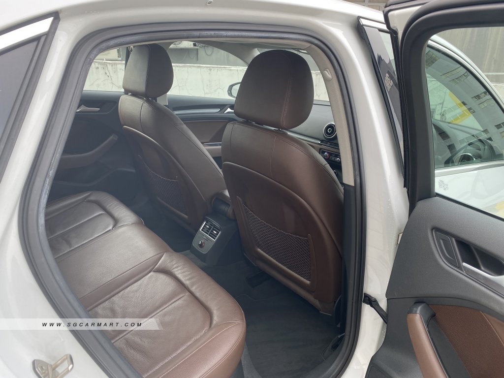 Audi A3 Sedan 1.4A TFSI Ambiente