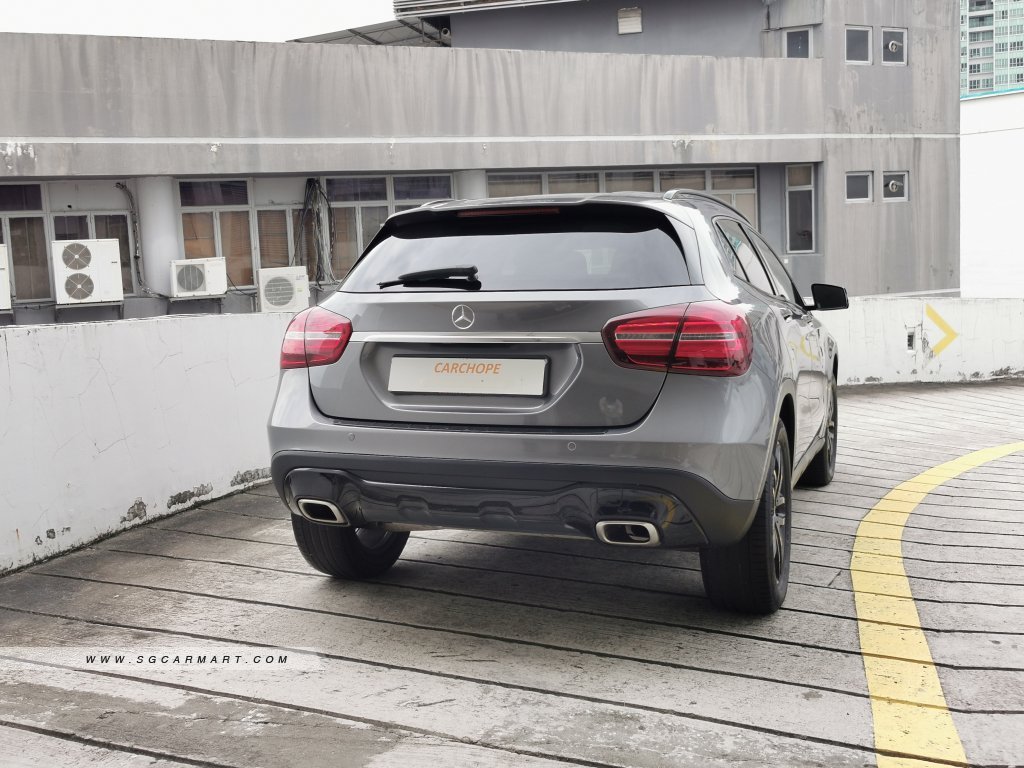 Mercedes-Benz GLA-Class GLA180 Urban Edition