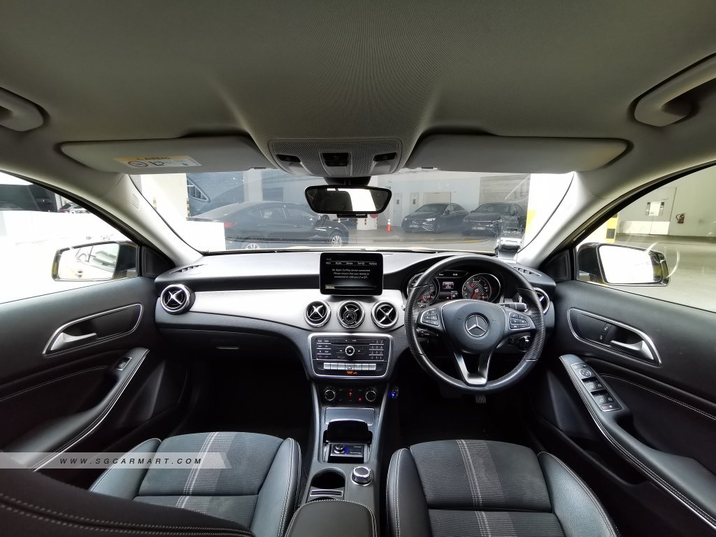 Mercedes-Benz GLA-Class GLA180 Urban Edition