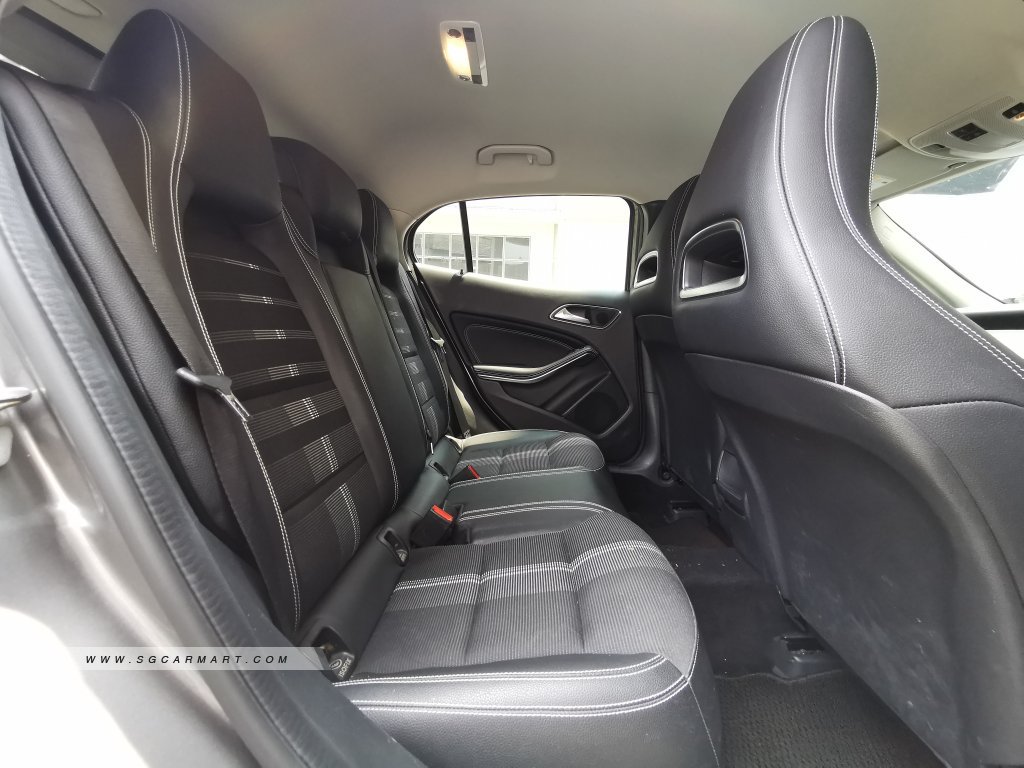 Mercedes-Benz GLA-Class GLA180 Urban Edition