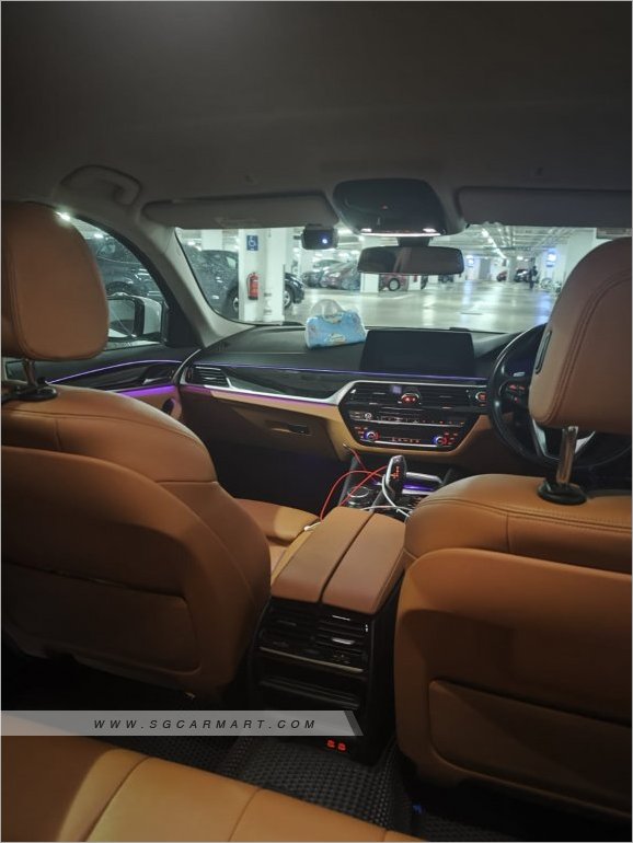 BMW 5 Series 520i