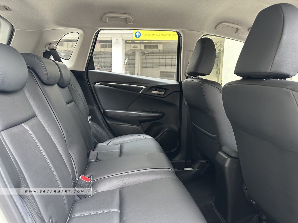 Honda Jazz 1.3A (OPC)