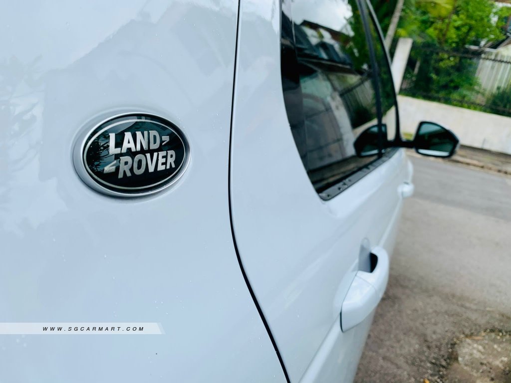 Land Rover Discovery Sport Mild Hybrid 2.0A SE R Dynamic 7-Seater