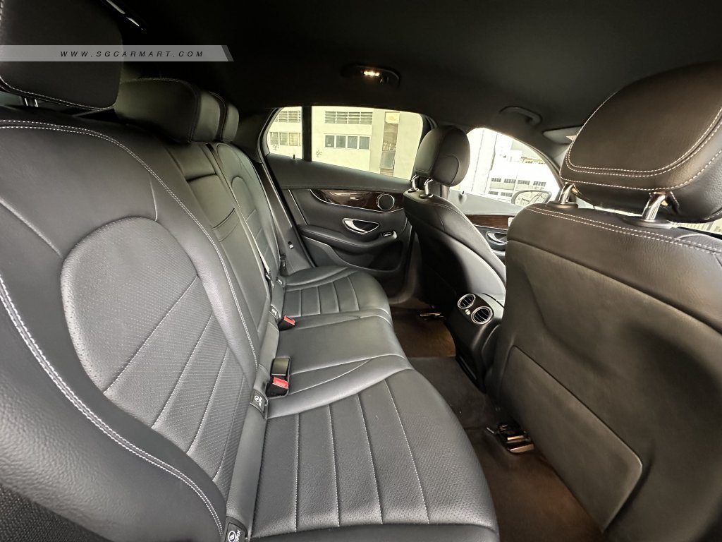 Mercedes-Benz GLC-Class GLC250 Coupe AMG Line 4MATIC