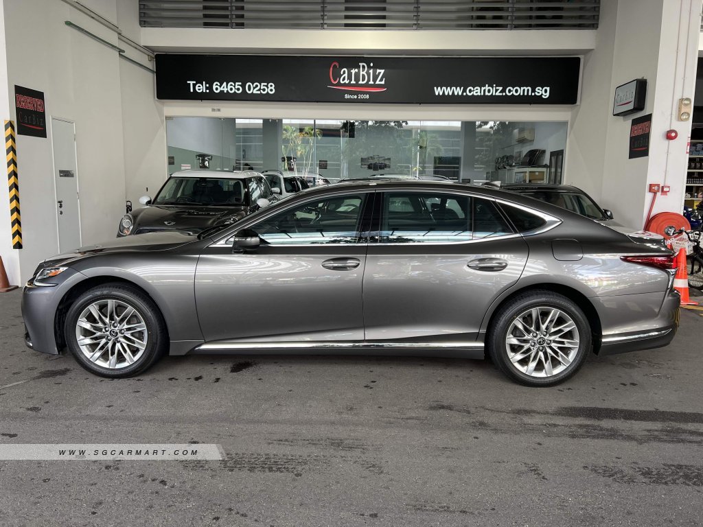 Photos for Lexus LS500 Luxury MR - Sgcarmart