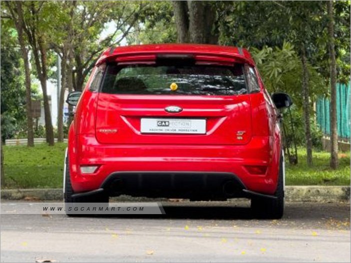 Ford Focus St 2010 photo 4