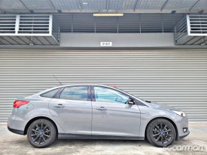 Ford Focus 1.0A GTDI Titanium