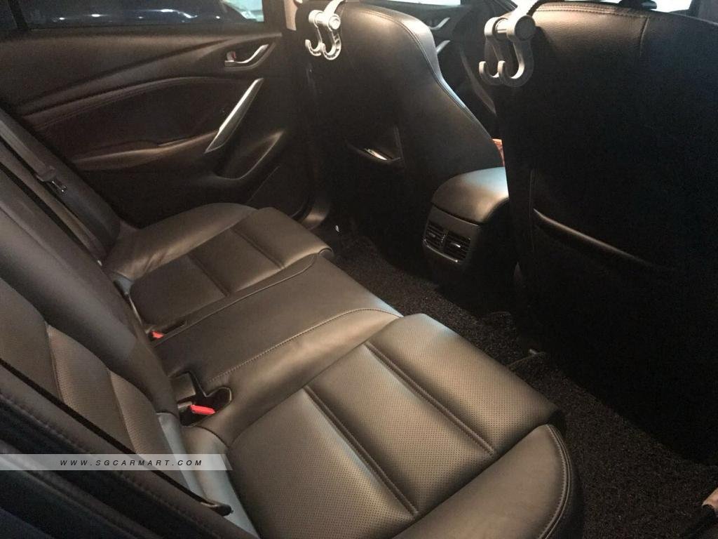 Mazda 6 2.0A Executive