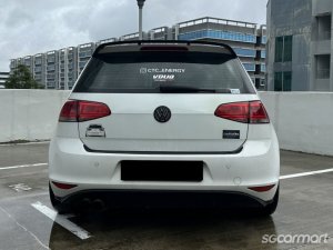 Volkswagen Golf 1.4A TSI (COE till 06/2034)