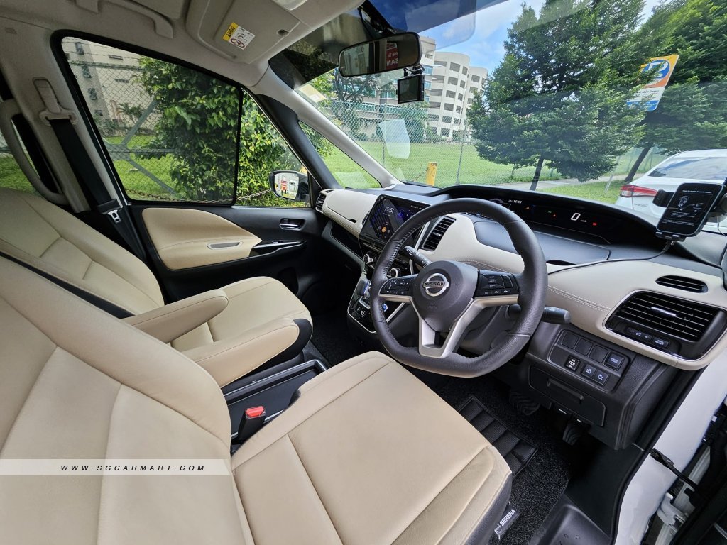 Nissan Serena e-POWER Hybrid 1.2A Highway Star Premium