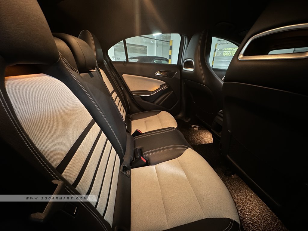 Mercedes-Benz A-Class A180