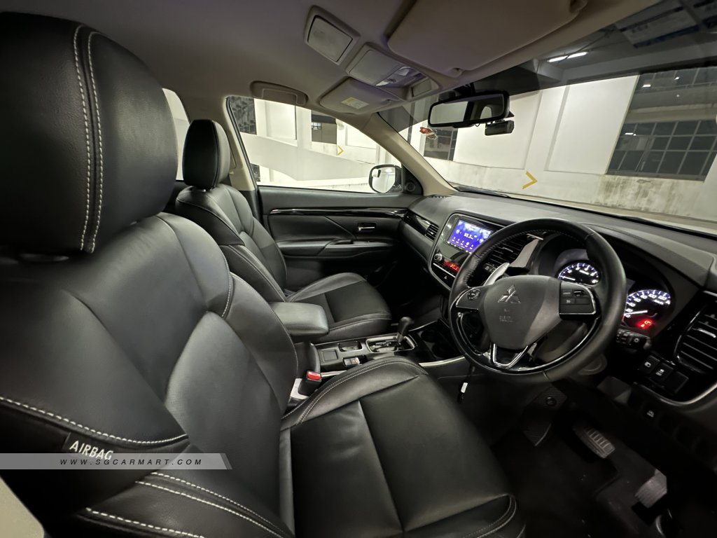 Mitsubishi Outlander 2.0A
