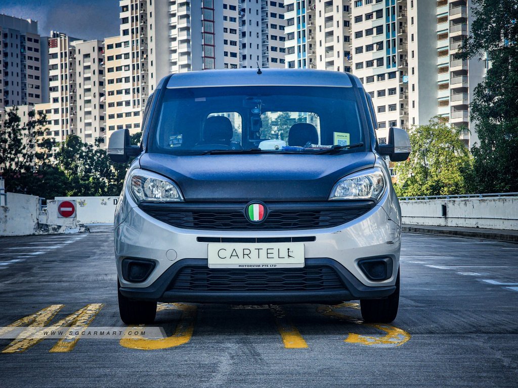 Fiat launches the new Doblo - Sgcarmart