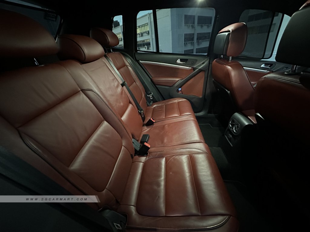 Volkswagen Tiguan 1.4A TSI BMT Panoramic Roof