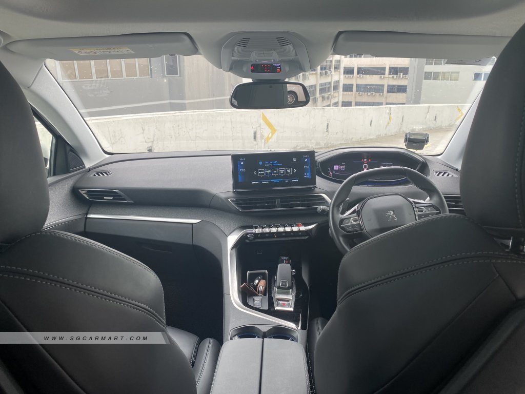 Peugeot 5008 1.2A PureTech EAT8 Allure Premium