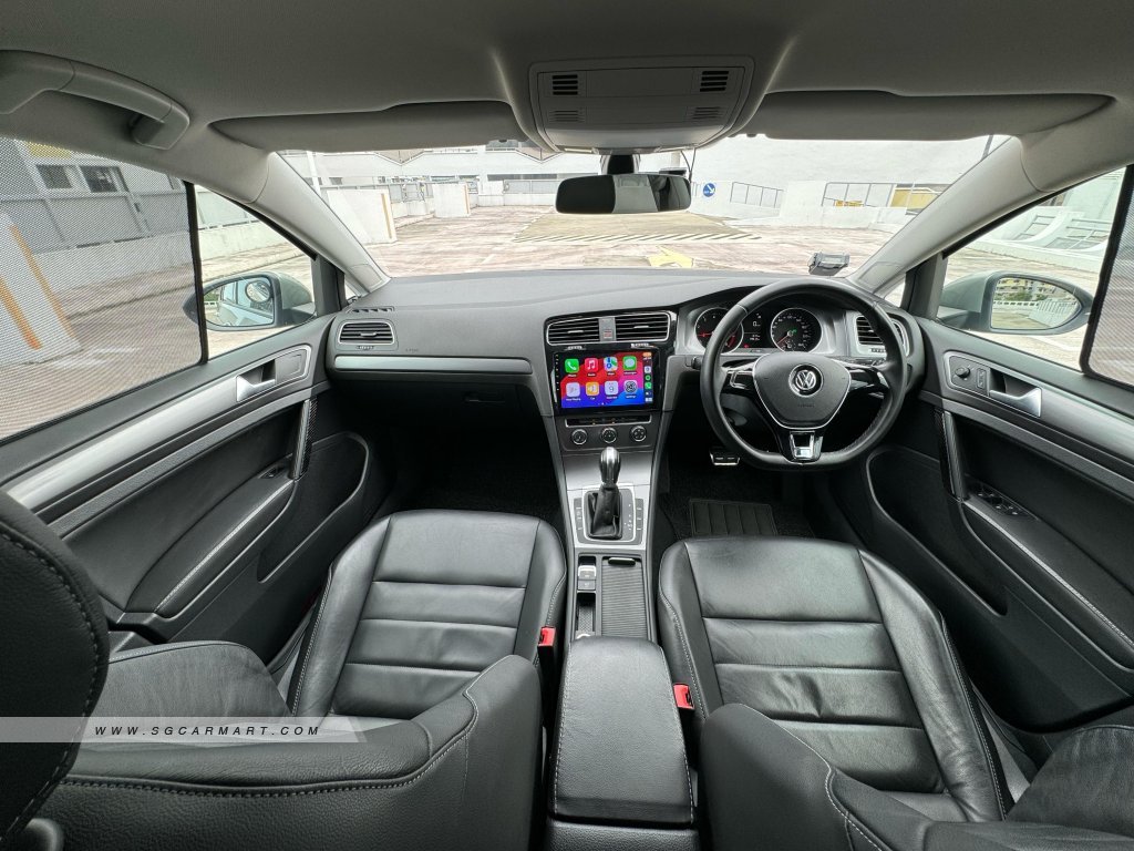 Volkswagen Golf 1.2A TSI