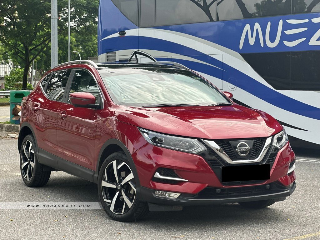 Nissan Qashqai 2.0A Premium Moonroof